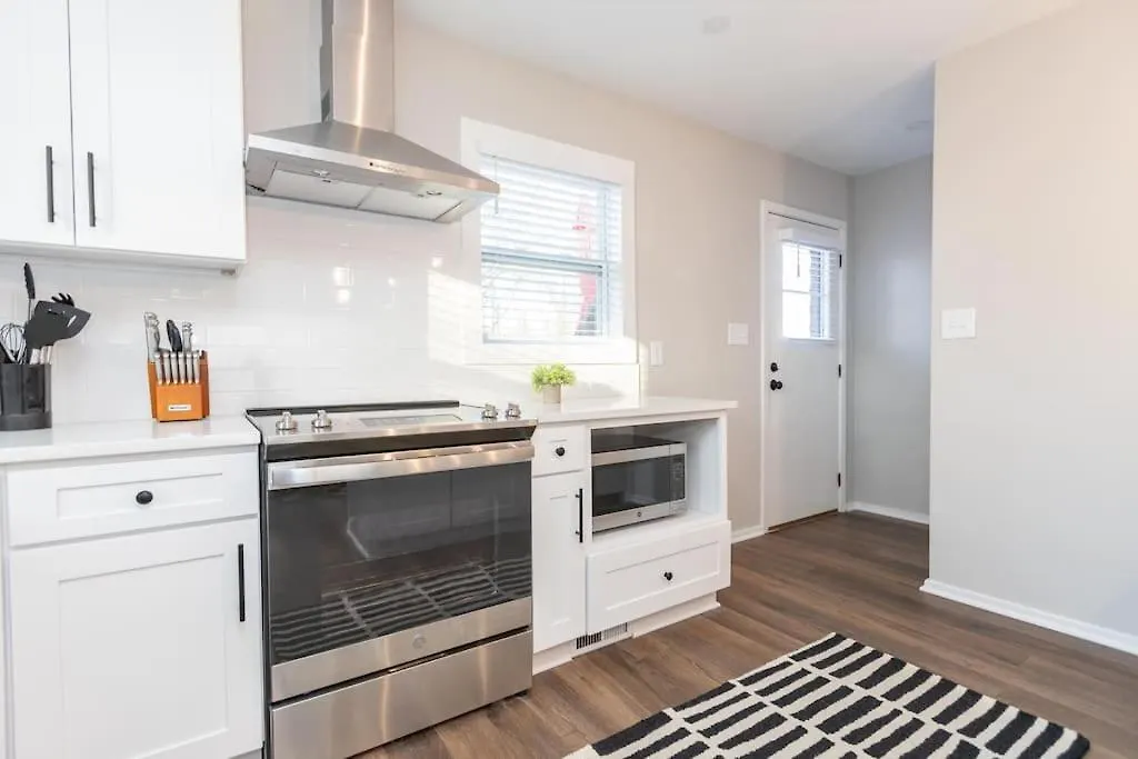 Сasa de vacaciones 3 Mi To City & Pet Friendly & Quiet Neighborhood Villa Charlotte